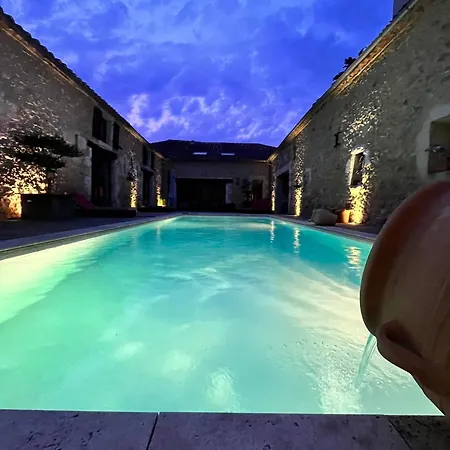 Domaine De Pourrouquet Vila Vic-Fezensac